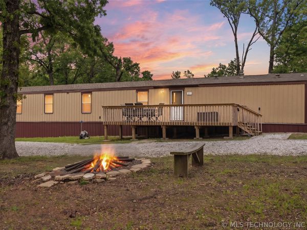 211 Wildwood, Gore, OK 74435
