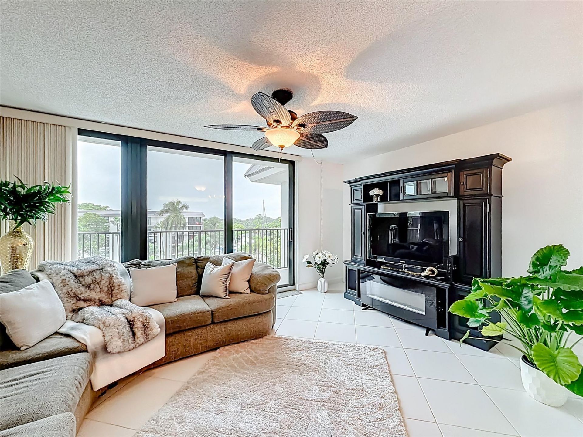 1101 River Reach Drive, Unit 502, Fort Lauderdale, FL 33315 Photo