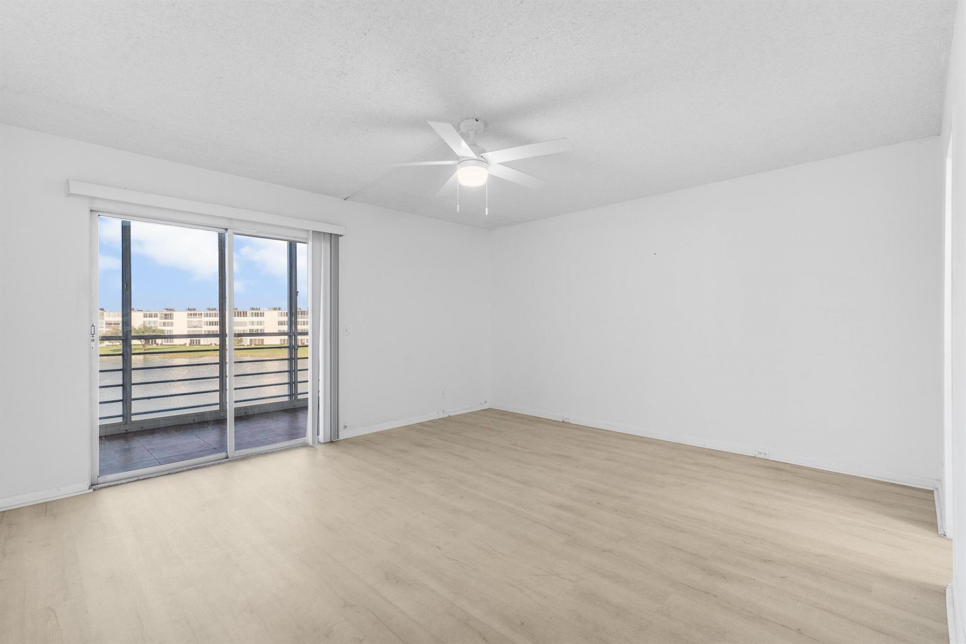 3089 Cornwall, Unit E, Boca Raton, FL 33434 Photo