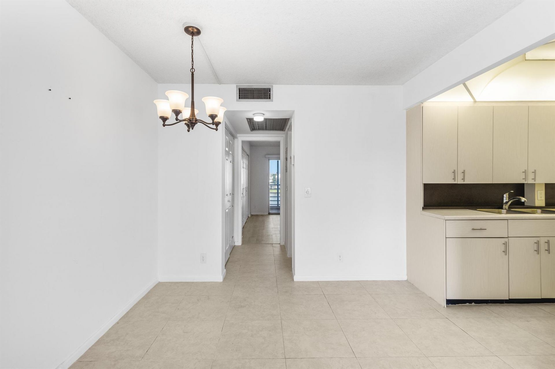 3089 Cornwall, Unit E, Boca Raton, FL 33434 Photo