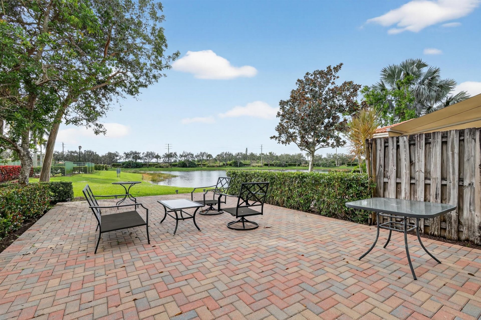 6698 Old Farm Trail, Boynton Beach, FL 33437 Photo