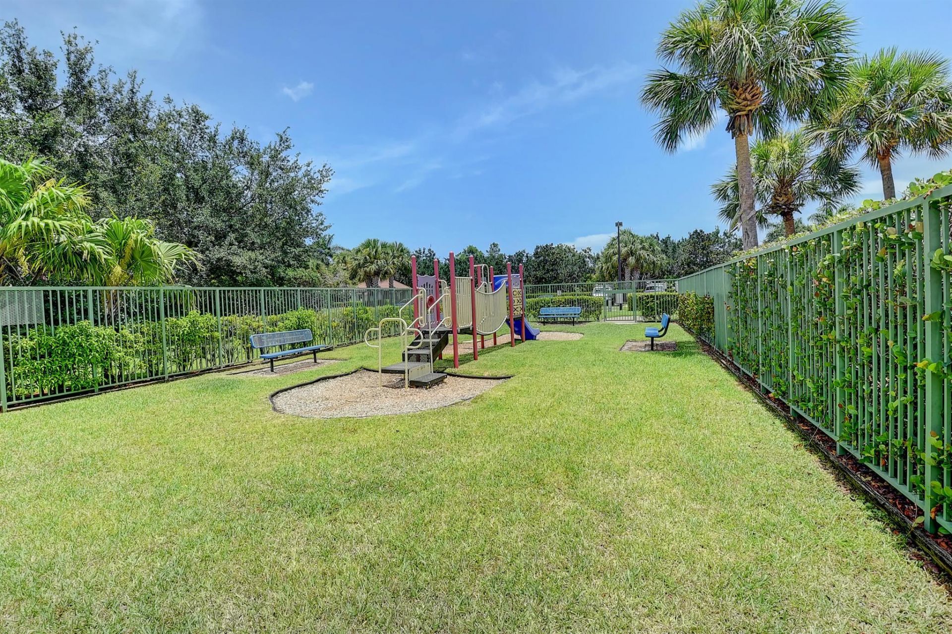 6698 Old Farm Trail, Boynton Beach, FL 33437 Photo