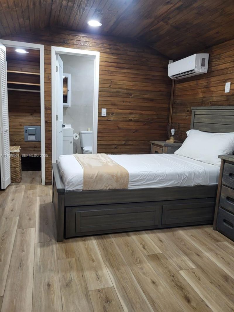 2137 NW 97th St, Unit 2137, Miami, FL 33147 Photo