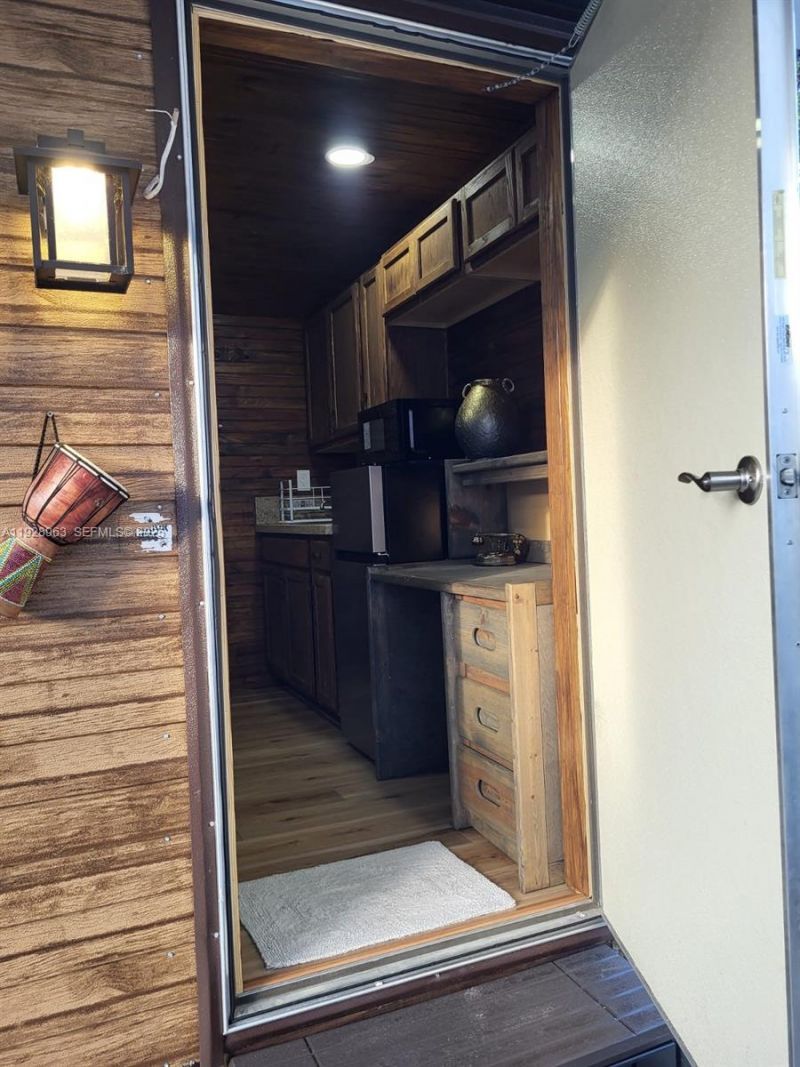 2137 NW 97th St, Unit 2137, Miami, FL 33147 Photo