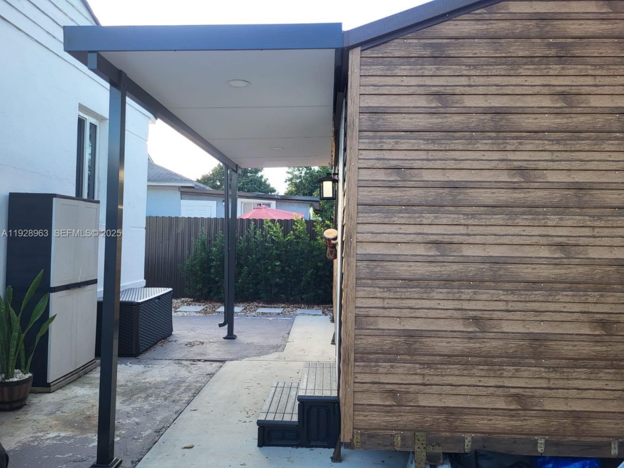 2137 NW 97th St, Unit 2137, Miami, FL 33147 Photo