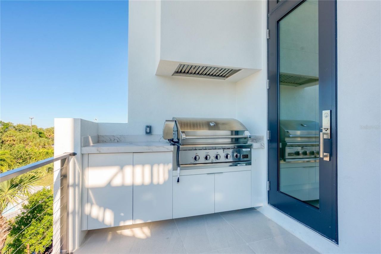 519 Rountree Drive, Longboat Key, FL 34228 Photo