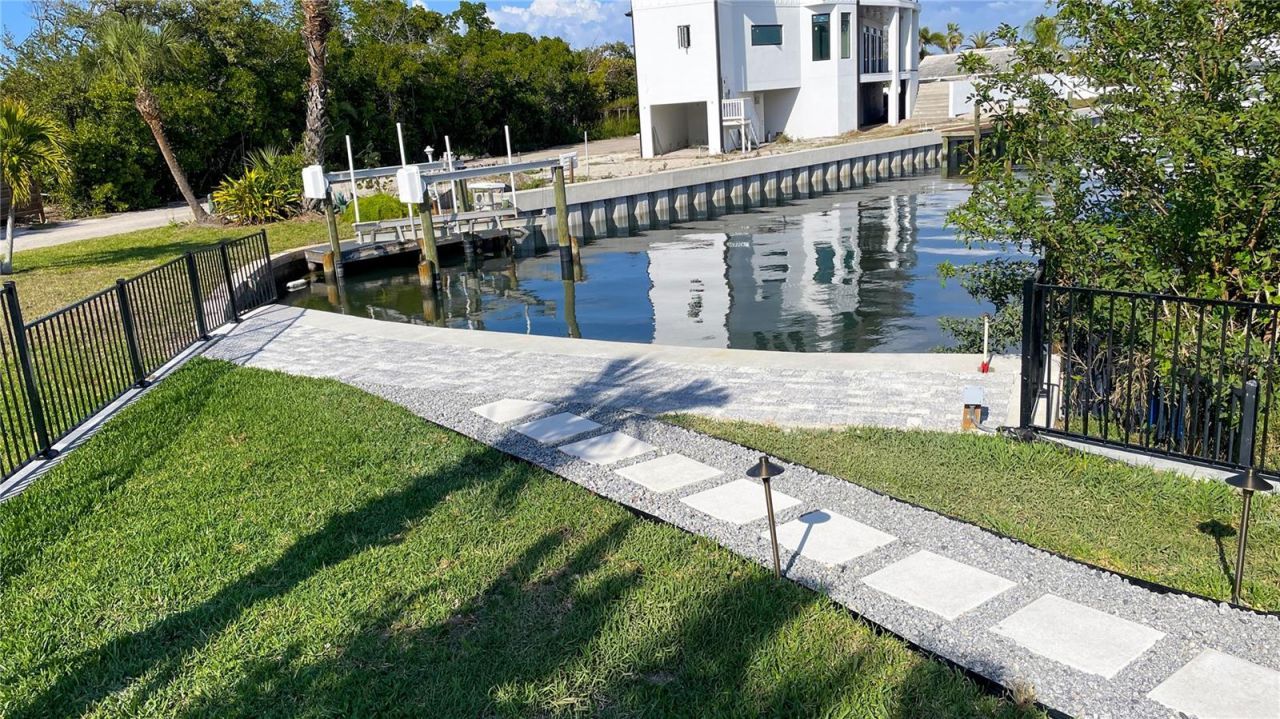 519 Rountree Drive, Longboat Key, FL 34228 Photo