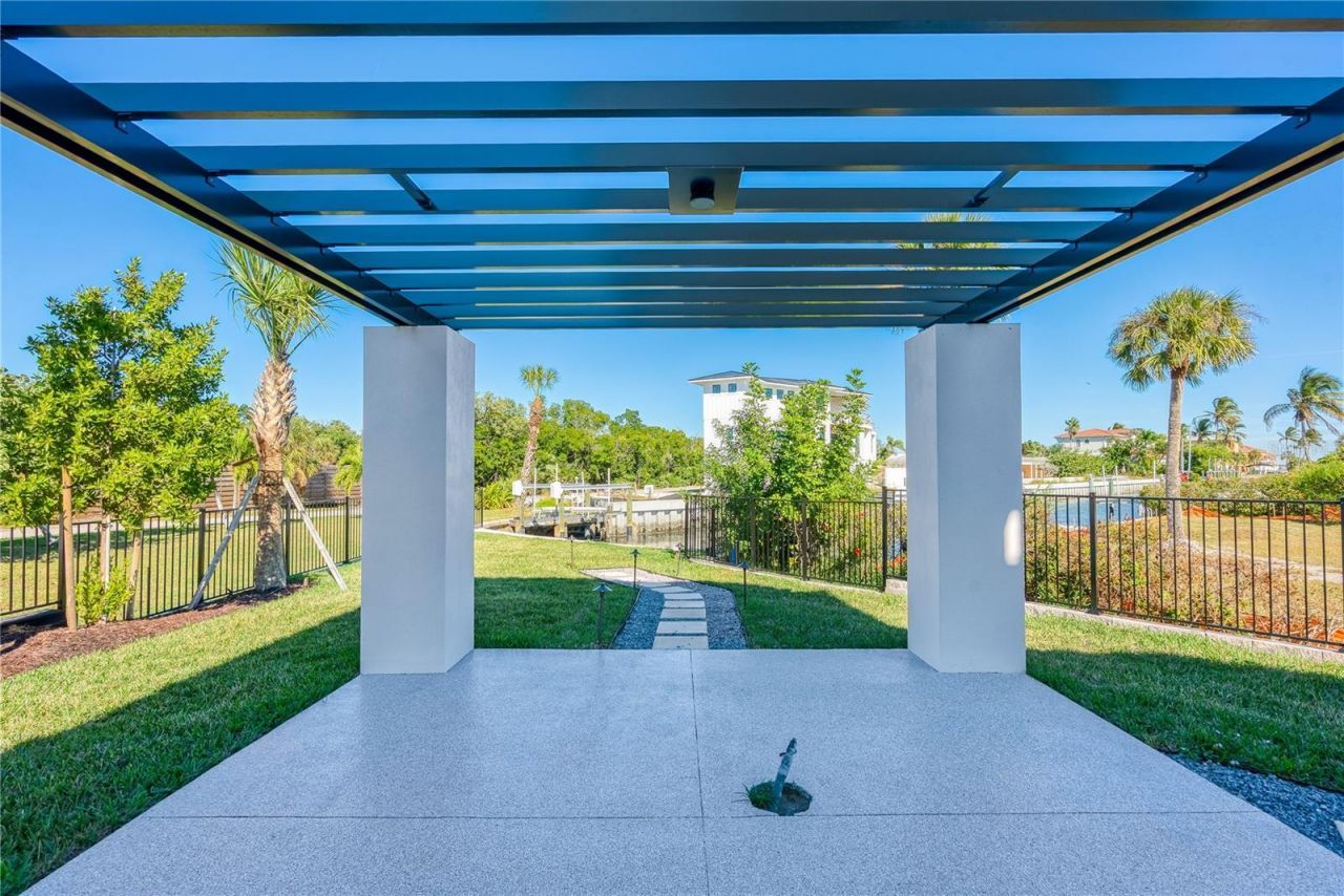 519 Rountree Drive, Longboat Key, FL 34228 Photo