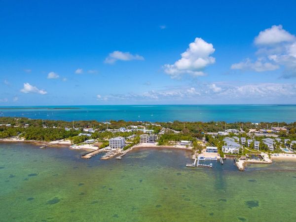 82719 Old Highway, ISLAMORADA, FL 33036