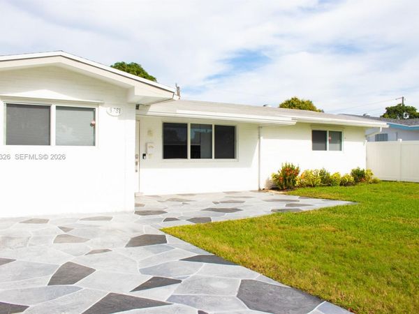 8781 Johnson St, Pembroke Pines, FL 33024