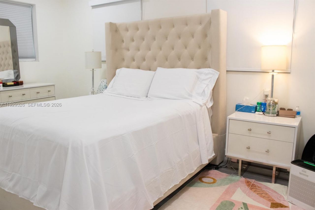 8781 Johnson St, Pembroke Pines, FL 33024 Photo