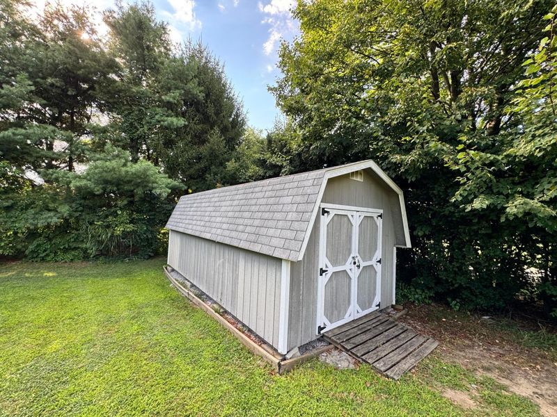 309 N Grant Street, Christiansburg, OH 45389 Photo 37