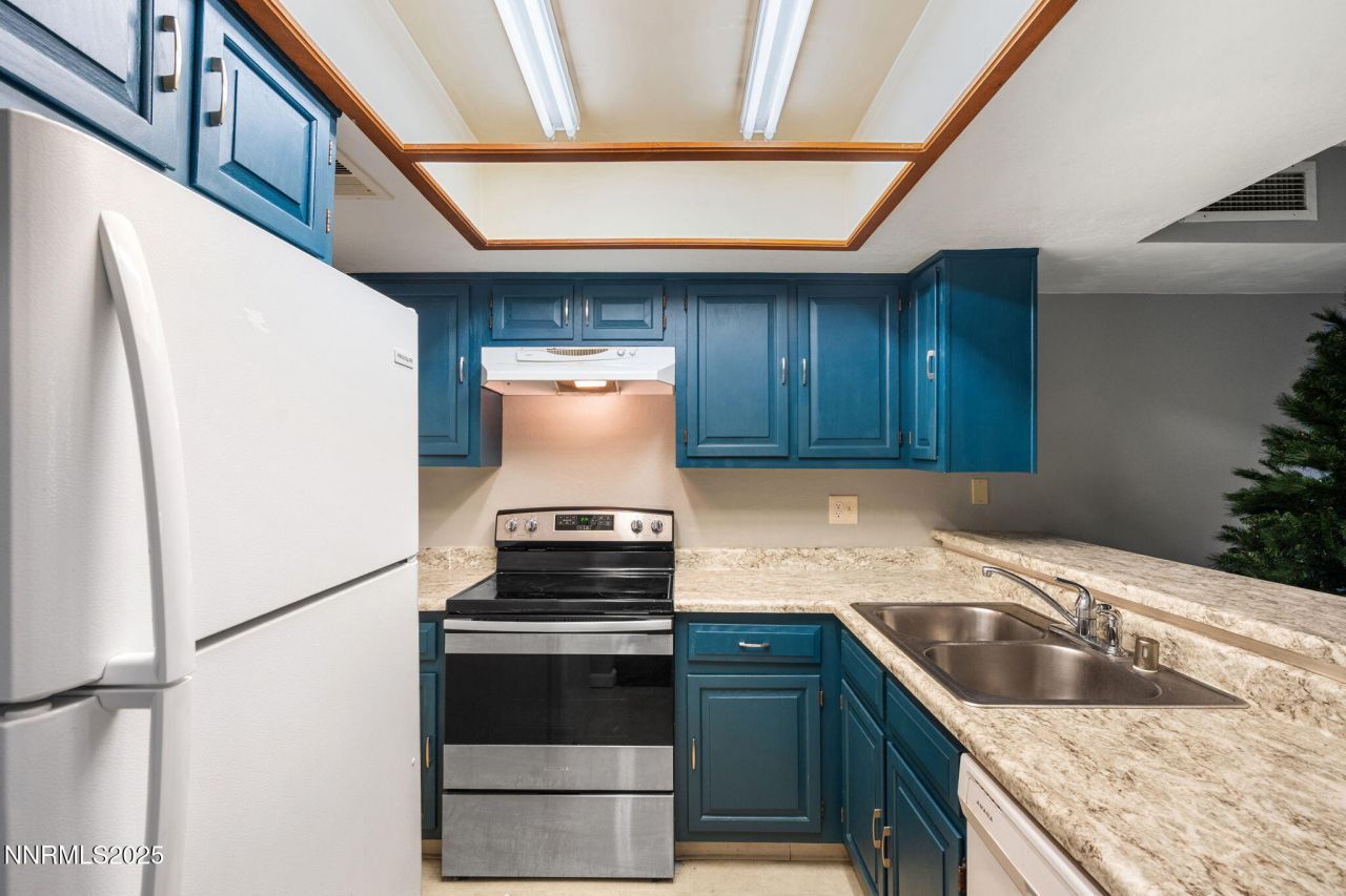 4233 Baker Lane, Reno, NV 89509 Photo