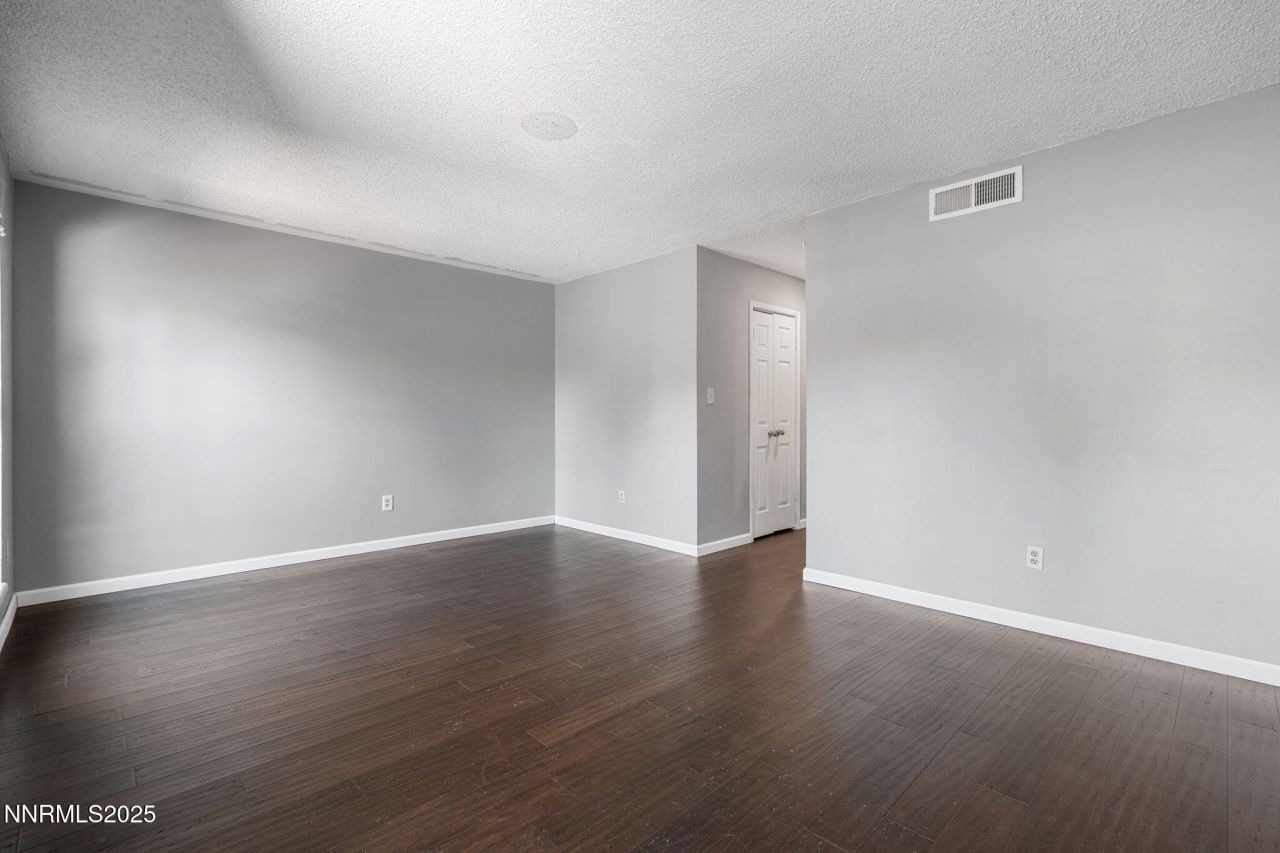 4233 Baker Lane, Reno, NV 89509 Photo