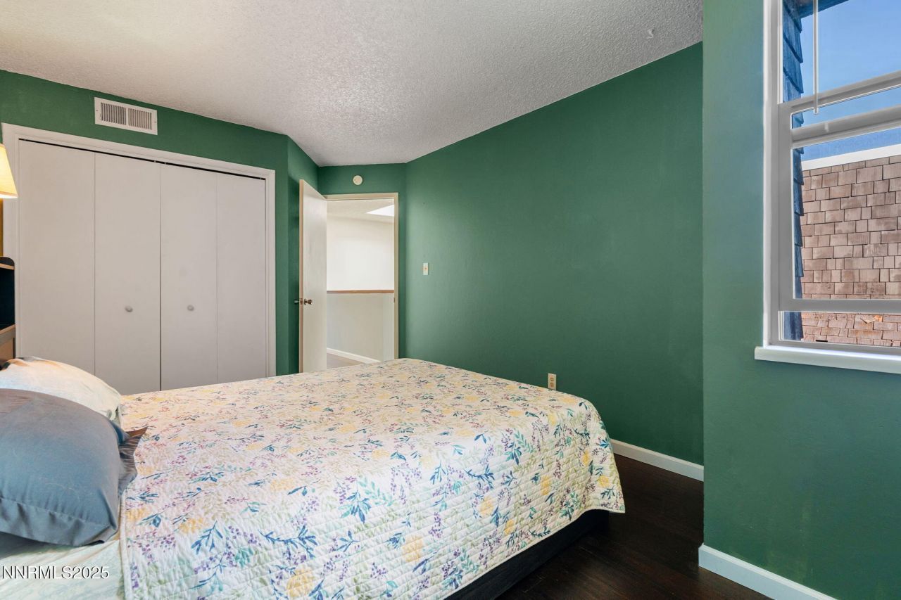 4233 Baker Lane, Reno, NV 89509 Photo