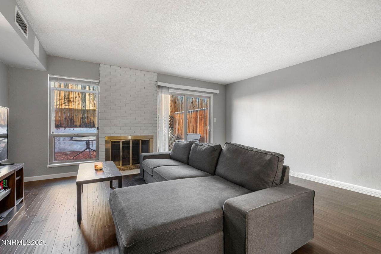 4233 Baker Lane, Reno, NV 89509 Photo