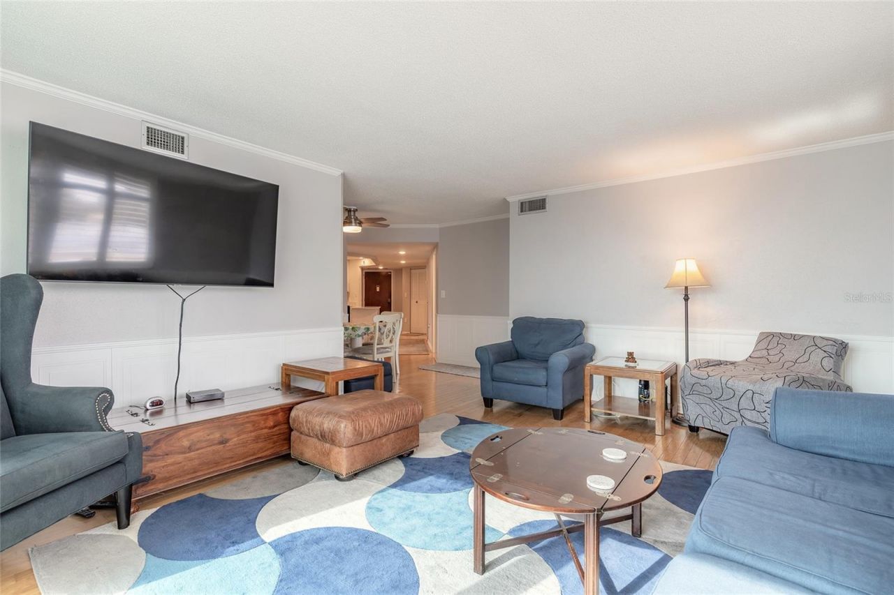 935 N Halifax Avenue, Unit 106, Daytona Beach, FL 32118 Photo