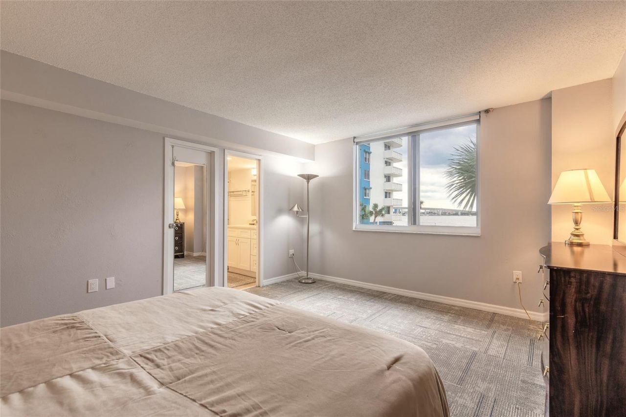 935 N Halifax Avenue, Unit 106, Daytona Beach, FL 32118 Photo