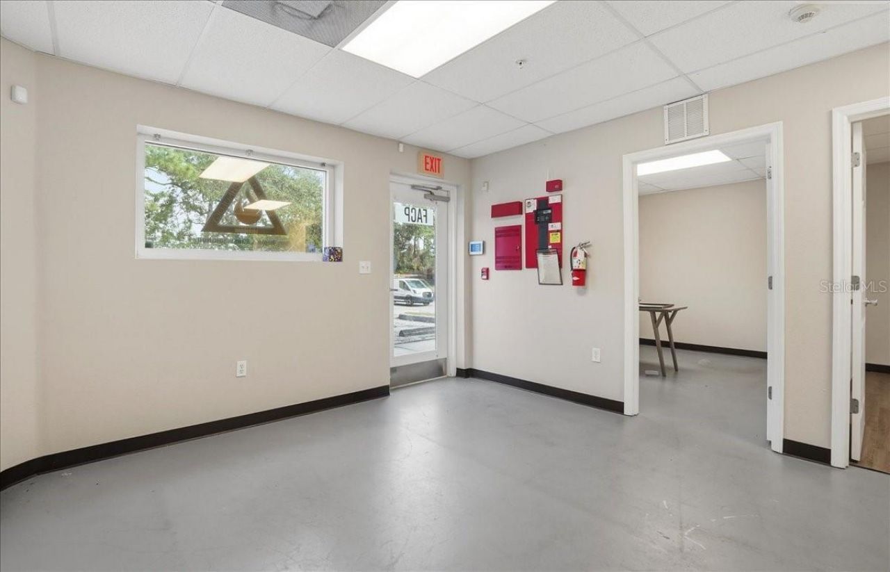 6612 26th Court E, Sarasota, FL 34243 Photo