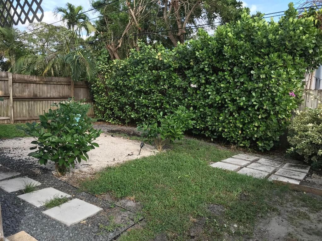 2858 N Dixie Highway, Boca Raton, FL 33431 Photo