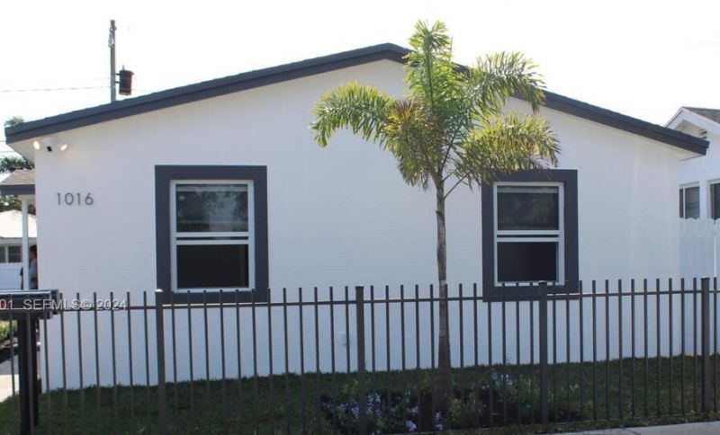 1016 State Street, Unit 1-2, West Palm Beach, FL 33407 Photo