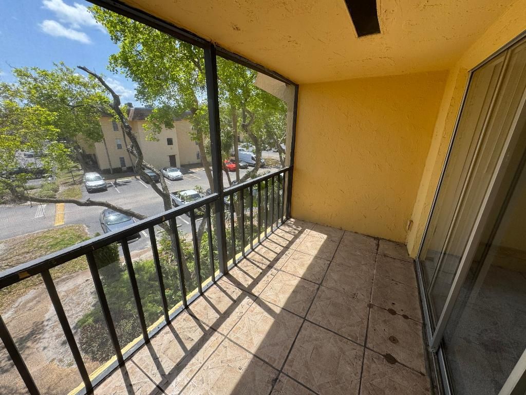 450 NW 20th Street, Unit 315, Boca Raton, FL 33431 Photo