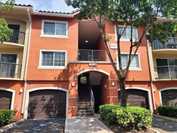 4167 N Haverhill Road, Unit 1111, West Palm Beach, FL 33417