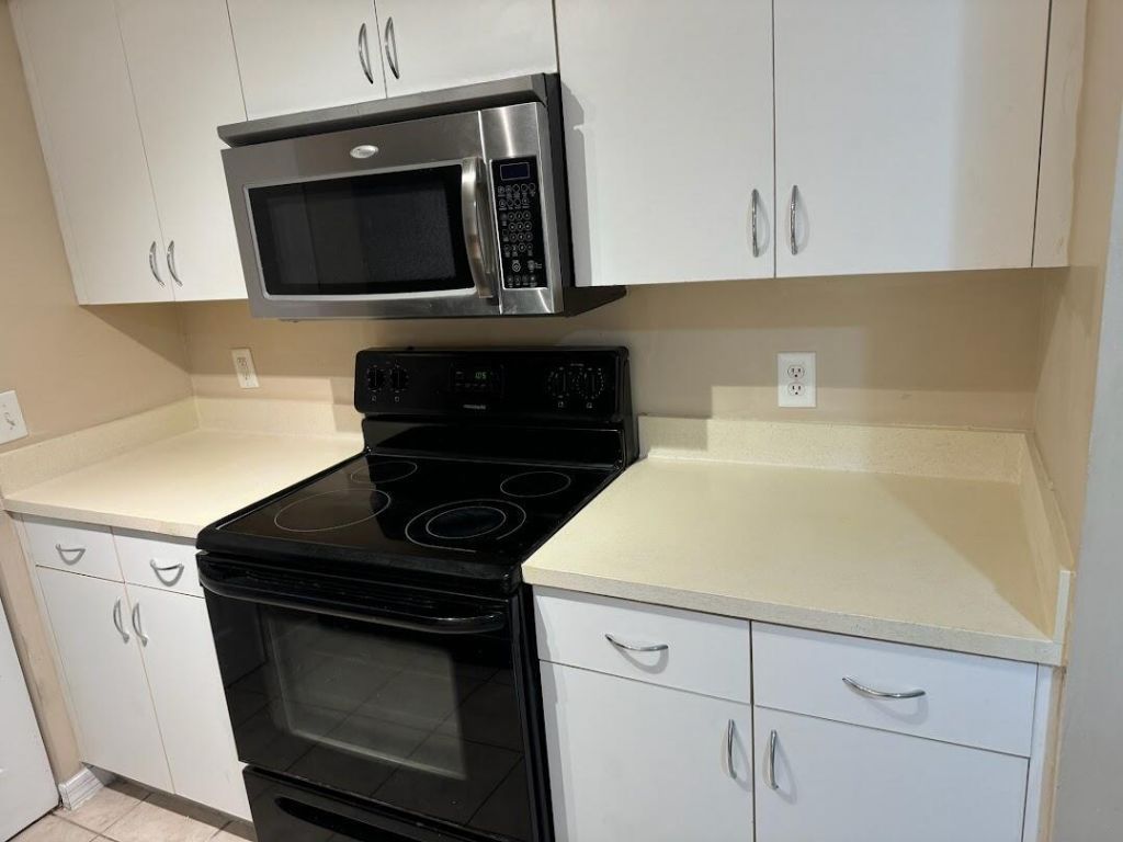 4167 N Haverhill Road, Unit 1111, West Palm Beach, FL 33417 Photo