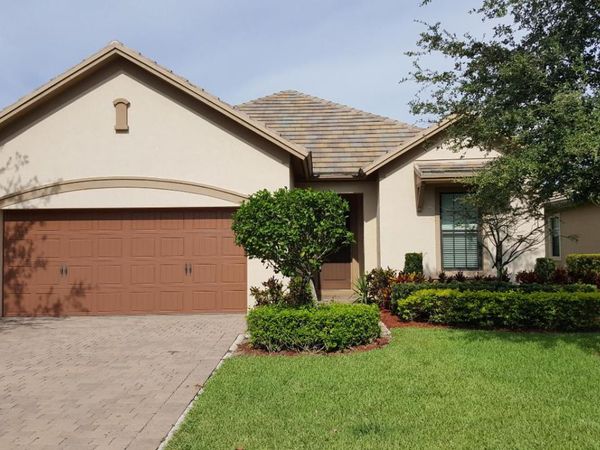 10538 Prato Street, Wellington, FL 33414