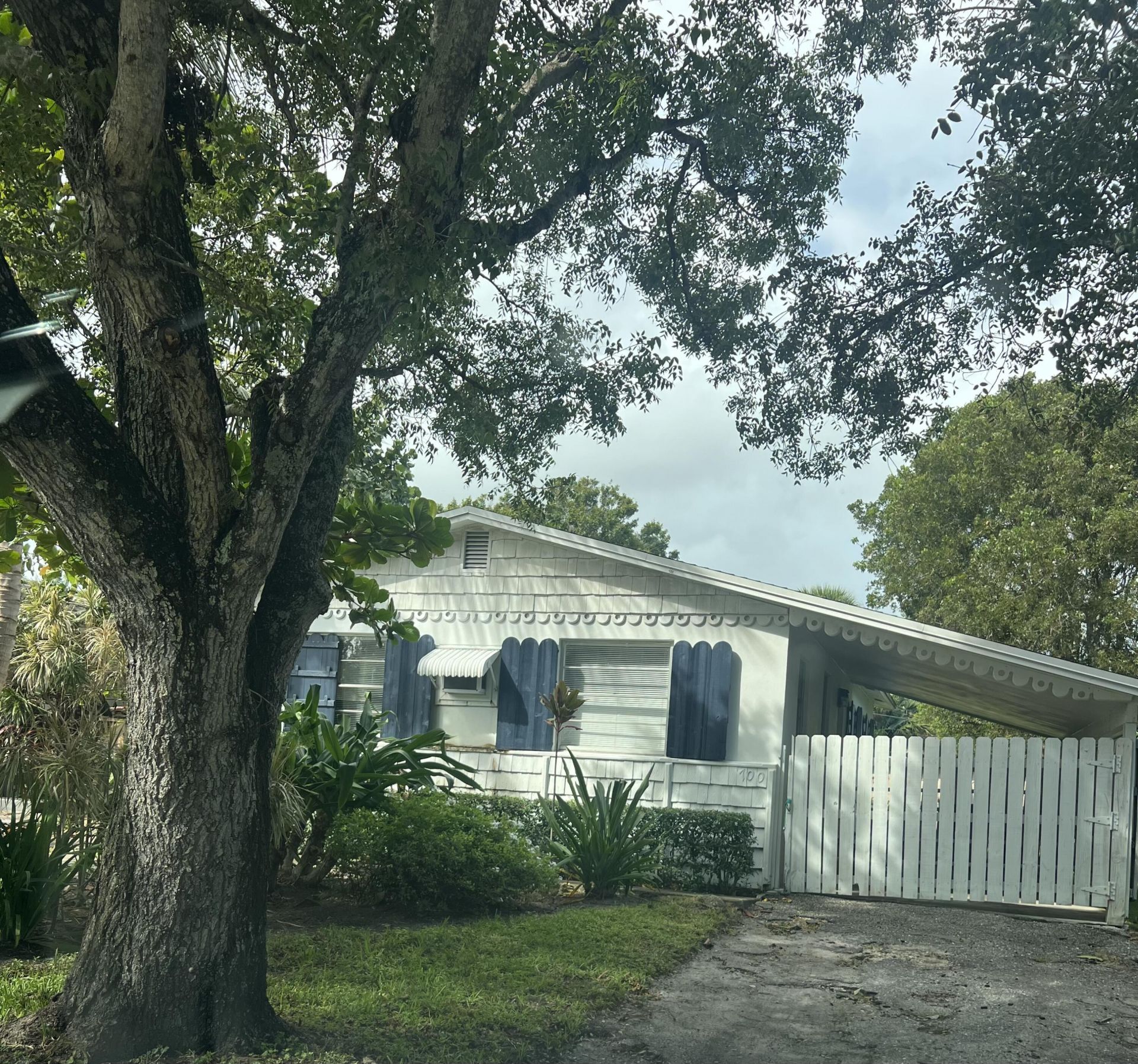 700 N Hepburn Avenue N, Jupiter, FL 33458 Photo