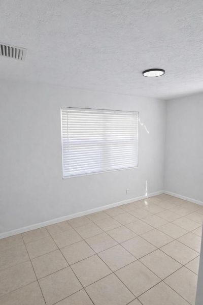 1626 43rd Street, West Palm Beach, FL 33407 Photo