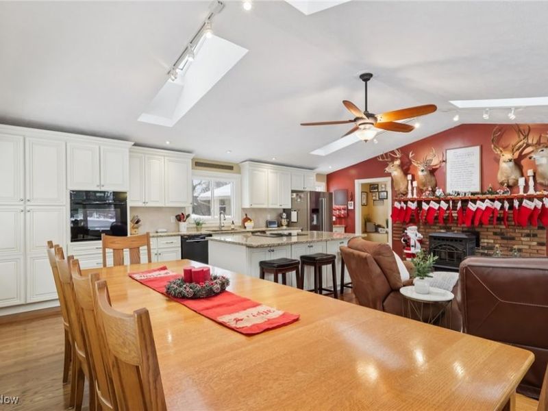 15720 Jug Road, Burton, OH 44021 Photo 13