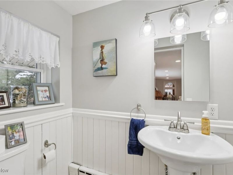 15720 Jug Road, Burton, OH 44021 Photo 23