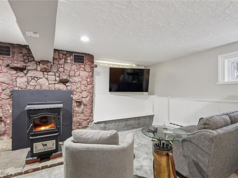 15720 Jug Road, Burton, OH 44021 Photo 33