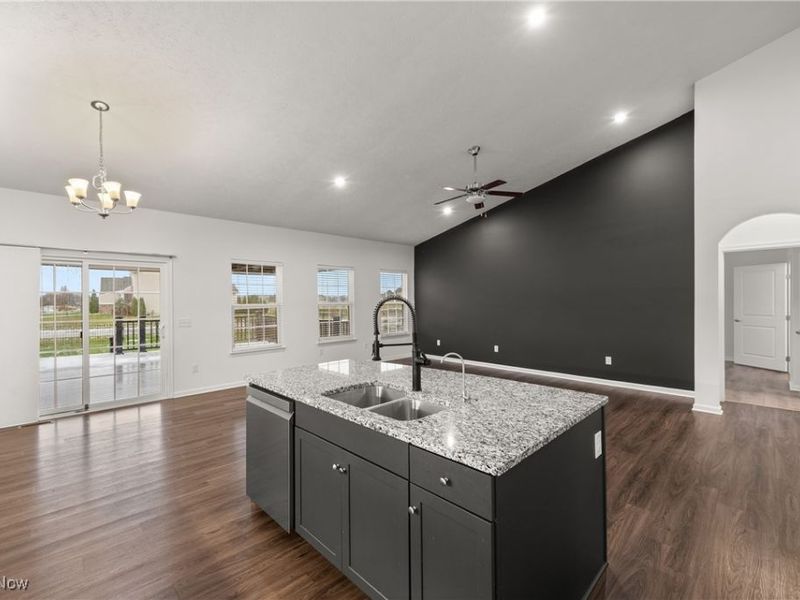 801 Willich Court, Lagrange, OH 44050 Photo 6