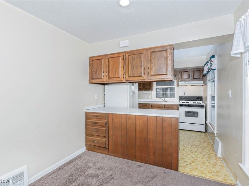 3570 Randolph Road, Cleveland Heights, OH 44121 Photo 11