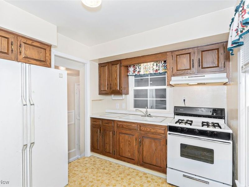 3570 Randolph Road, Cleveland Heights, OH 44121 Photo 13