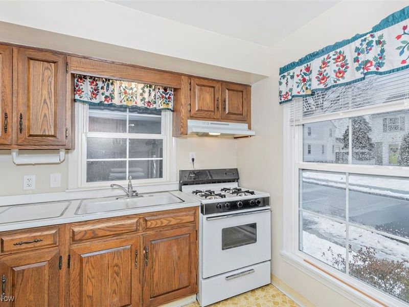 3570 Randolph Road, Cleveland Heights, OH 44121 Photo 14