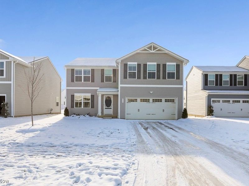 250 Leather Leaf Drive, Elyria, OH 44035 Photo 2