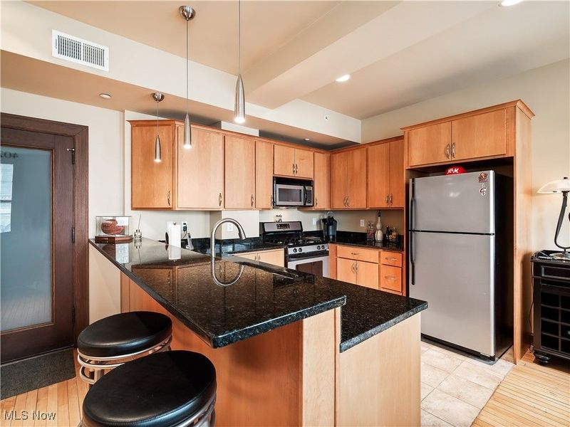 140 Public Square, Unit 402, Cleveland, OH 44114 Photo 13