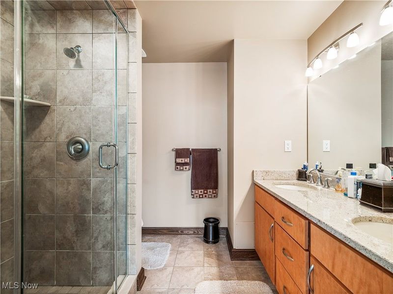 140 Public Square, Unit 402, Cleveland, OH 44114 Photo 23