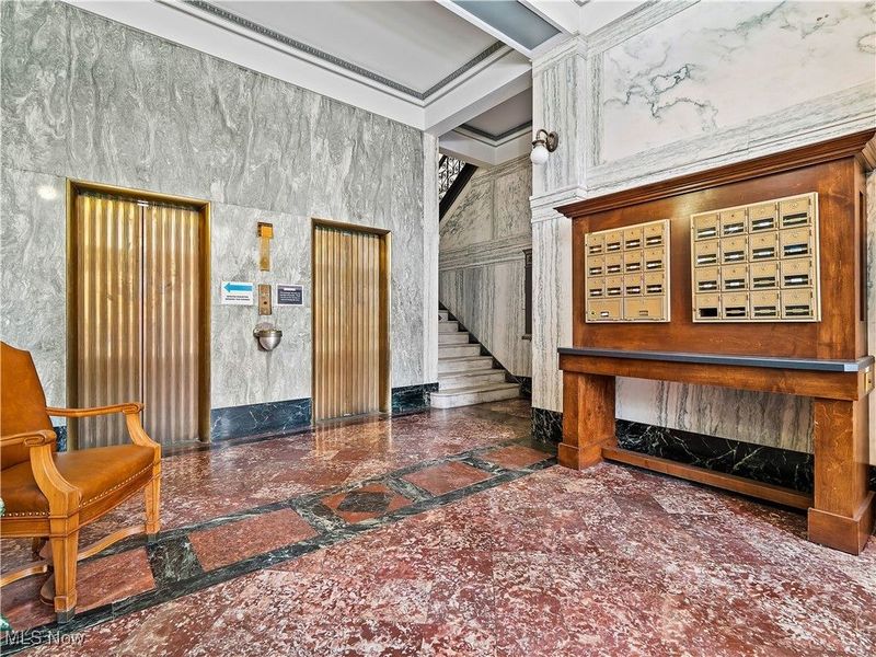 140 Public Square, Unit 402, Cleveland, OH 44114 Photo 3