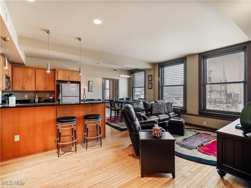 140 Public Square, Unit 402, Cleveland, OH 44114 Photo 7