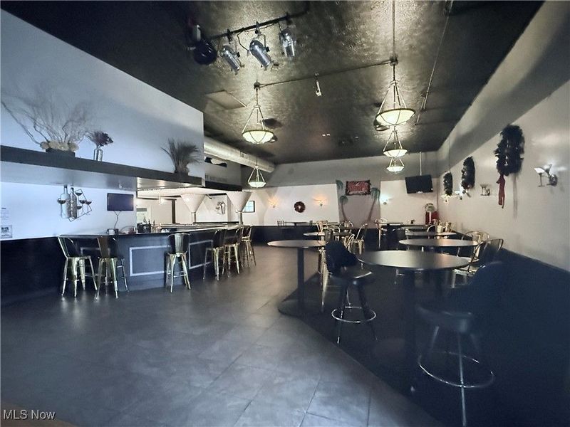 28 Penn Avenue SE, Massillon, OH 44646 Photo 2