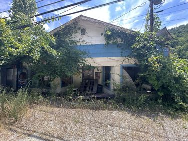 16429 KY-122, Hi Hat, KY 41636