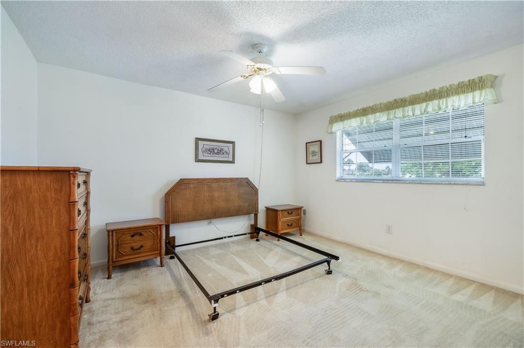 6992 Edgewater Cir, Fort Myers, FL 33919 Photo