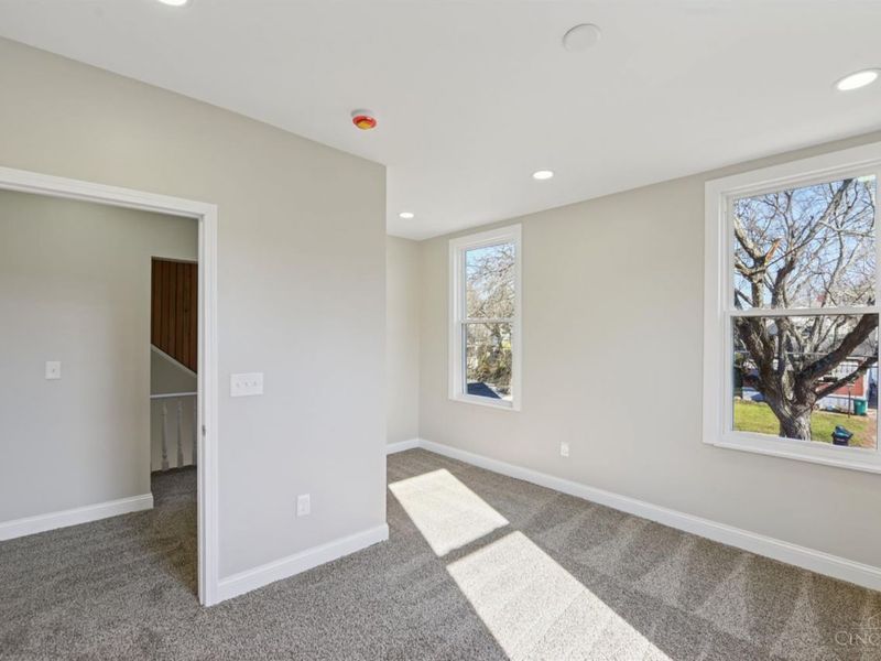 8081 Woodbine Avenue, Cincinnati, OH 45216 Photo 18