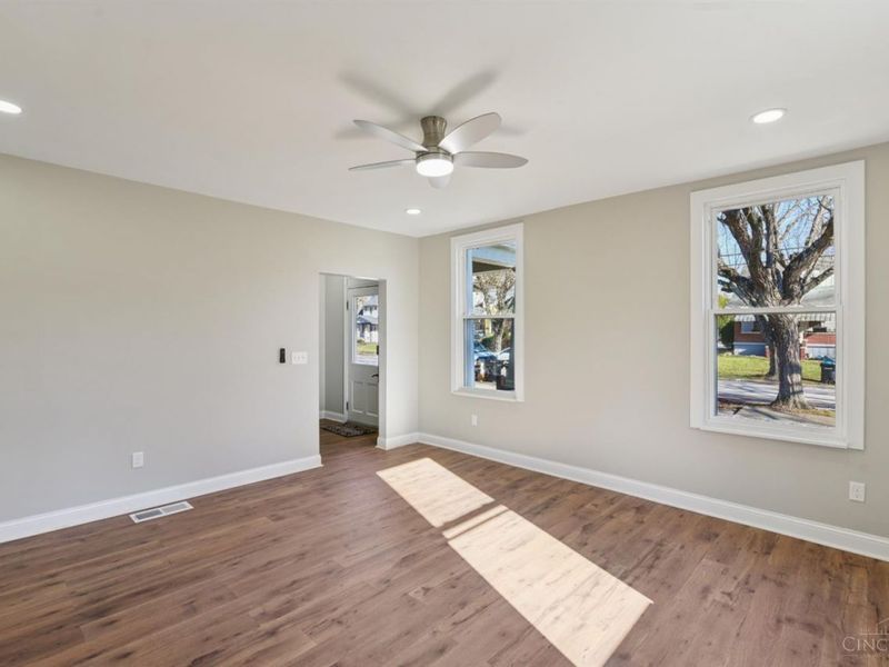 8081 Woodbine Avenue, Cincinnati, OH 45216 Photo 5