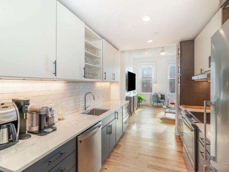 1003 Walnut Street, Unit 309, Cincinnati, OH 45202 Photo 6