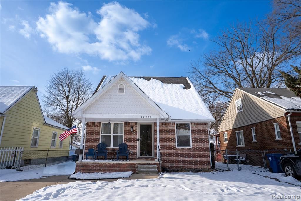 19953 Wakenden, Redford Township, MI 48240 Main Photo